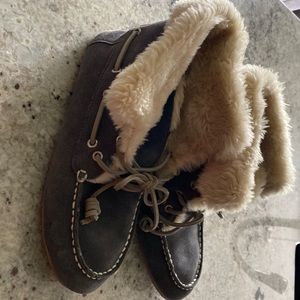 Womens “Clark’s” slippers. Great condition Leather upper
